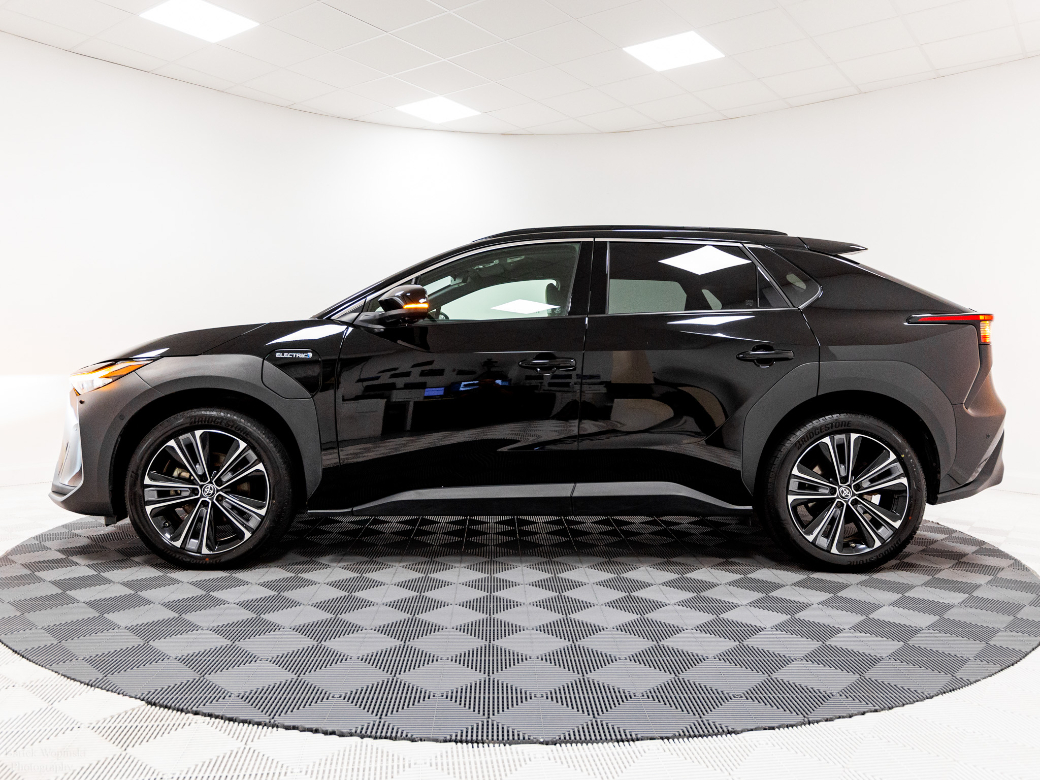 2024 Toyota bZ4X