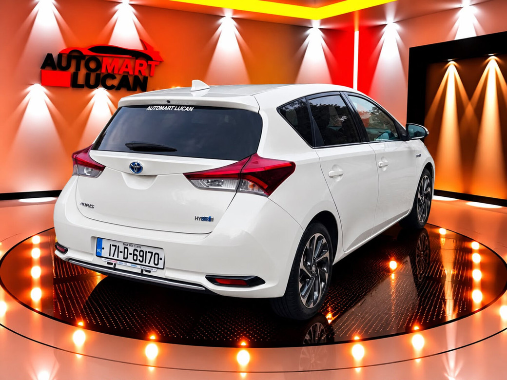 2017 Toyota Auris