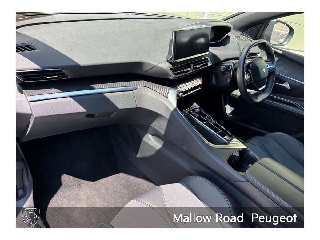 2024 Peugeot 5008