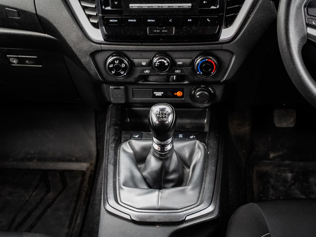 2021 Isuzu D-MAX