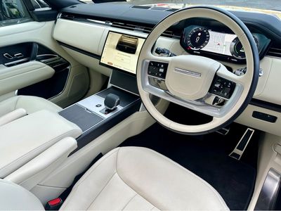 2025 Land Rover Range Rover