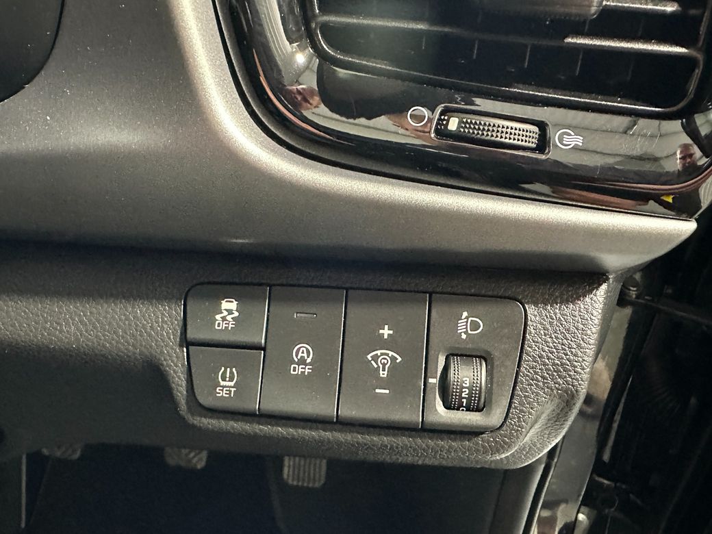 2023 Kia Rio