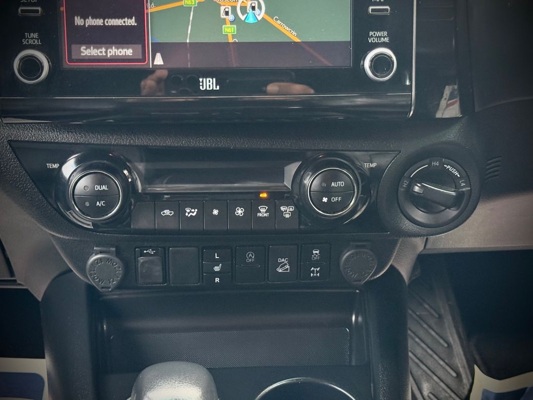 2022 Toyota Hilux