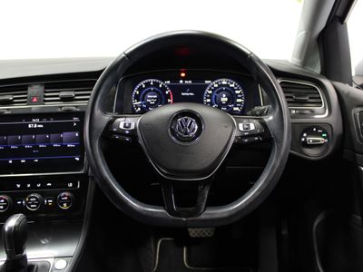 2019 Volkswagen Golf