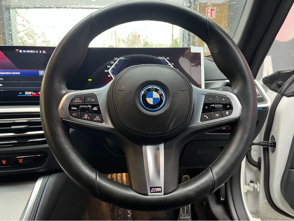 2022 BMW i4