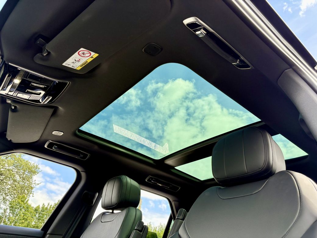 2025 Land Rover Range Rover Sport