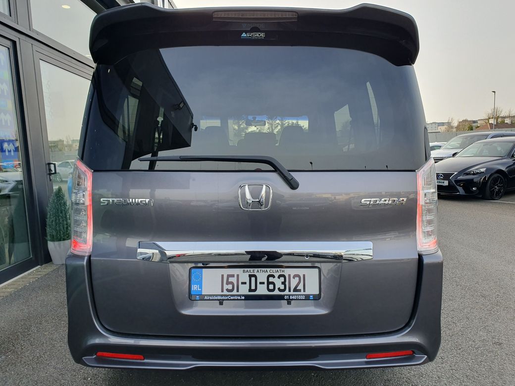 2015 Honda Stepwagon