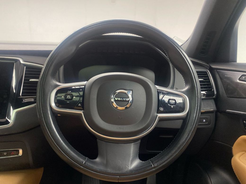 2022 Volvo XC90