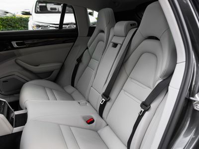 2019 Porsche Panamera
