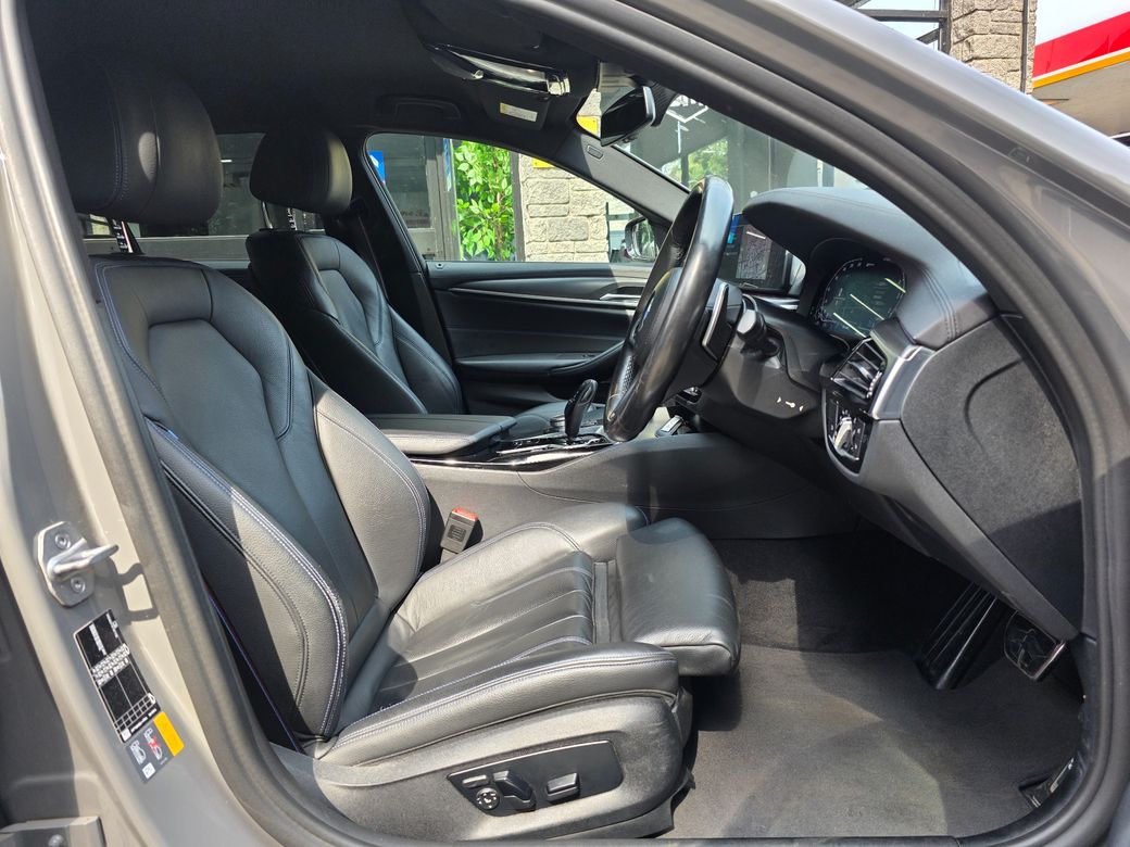2021 BMW 5 Series