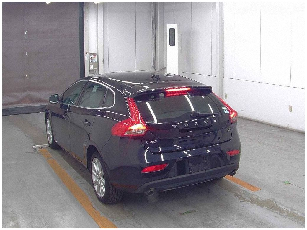 2015 Volvo V40