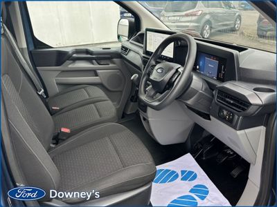 2024 Ford Transit Custom