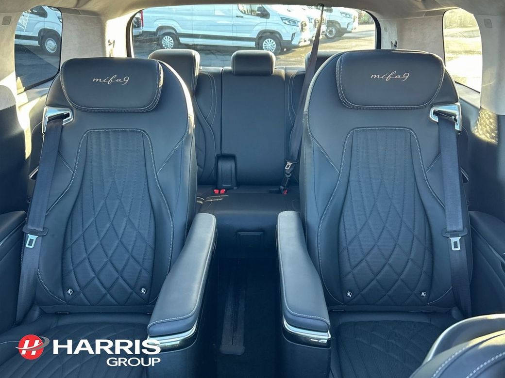 2023 Black Maxus MIFA 9