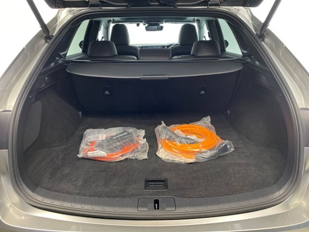 2023 Lexus RX450h+