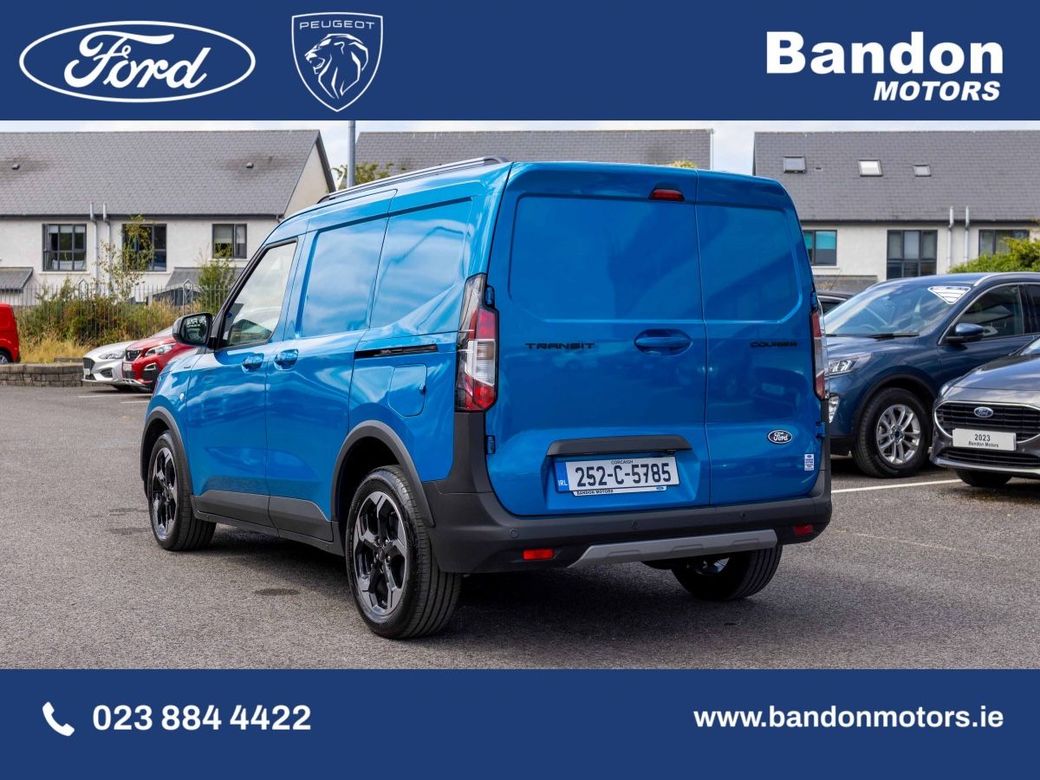 2025 Ford Transit Courier