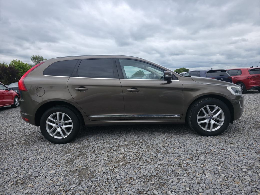 2016 Volvo XC60