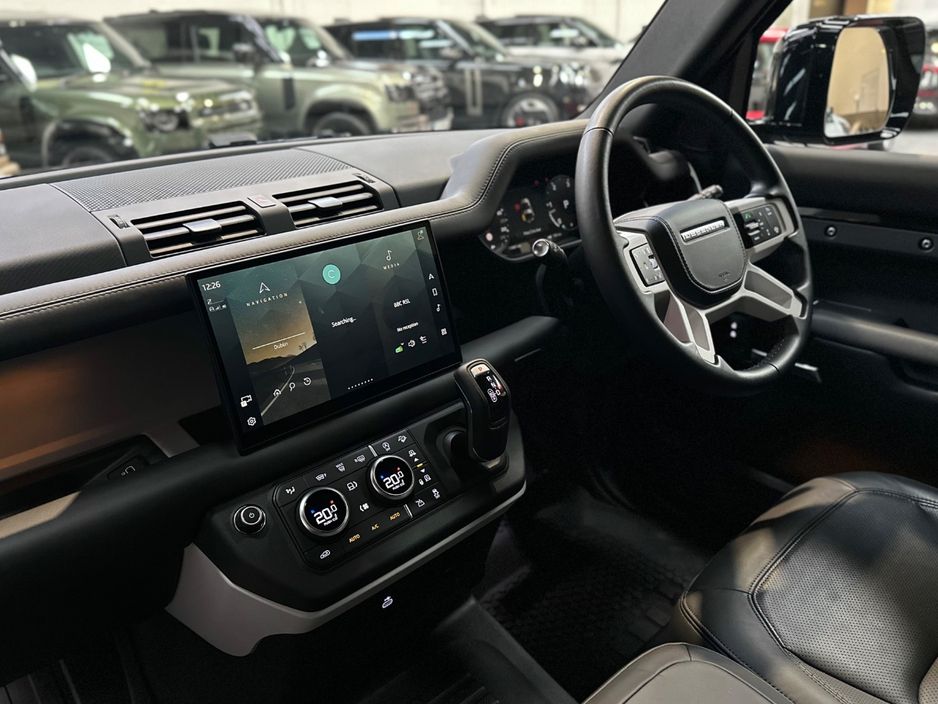 2025 Land Rover Defender