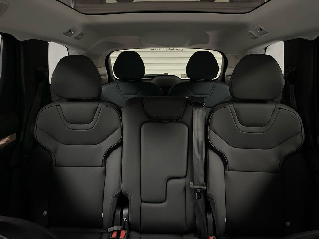 2026 Volvo EX90