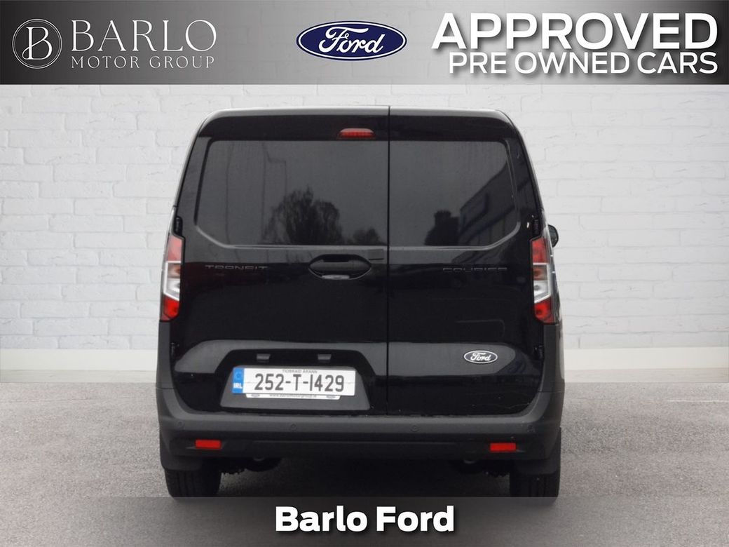 2025 Ford Transit Courier