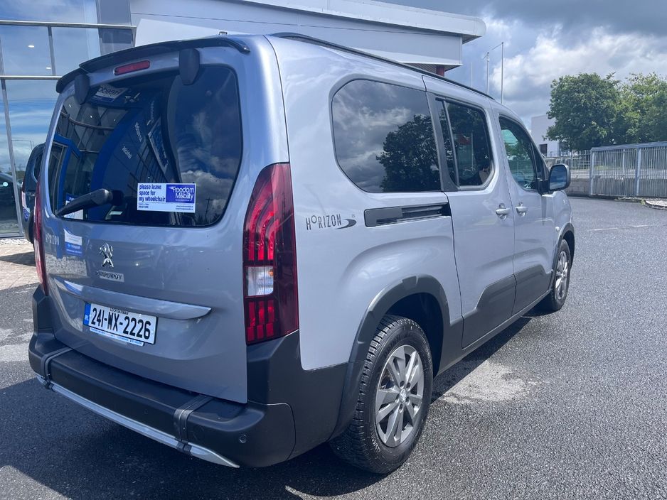 2024 Peugeot Rifter
