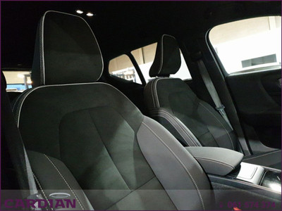 2026 Volvo EX40