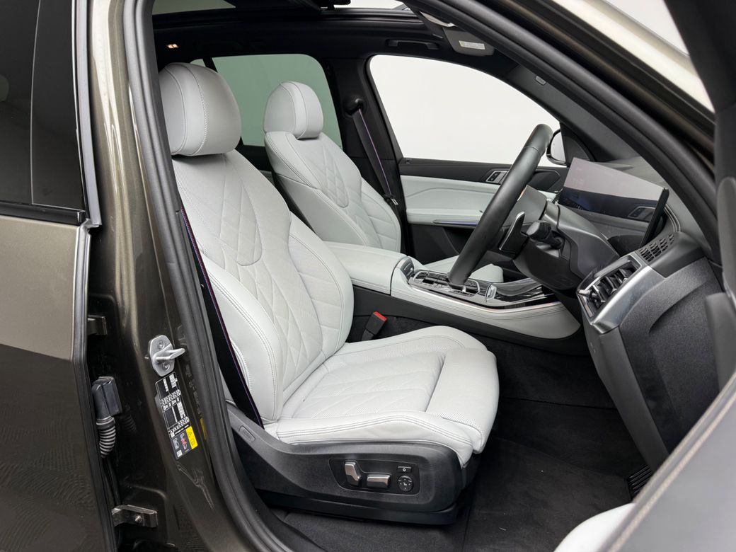2025 BMW X5
