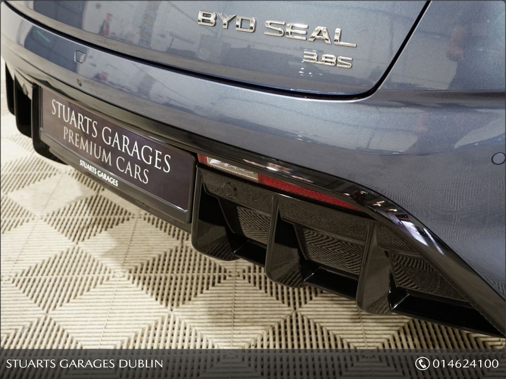 2025 BYD Seal