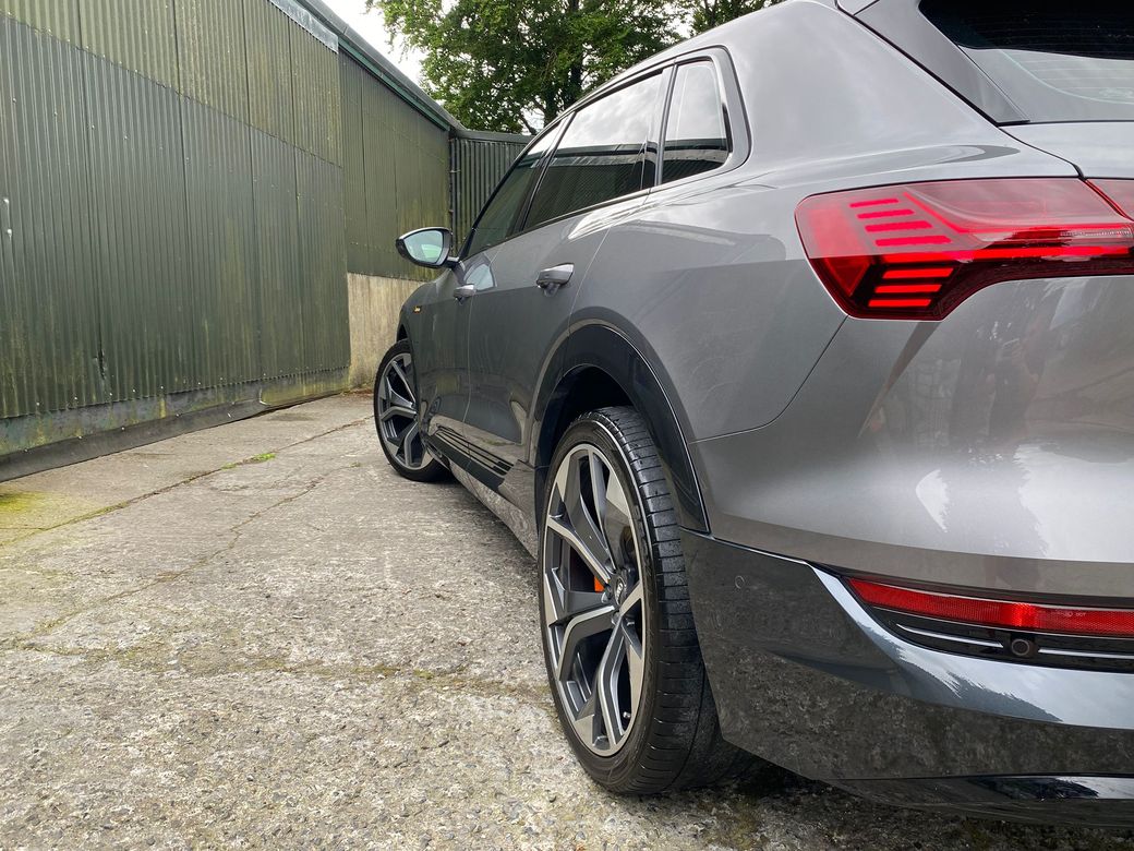2020 Audi e-tron