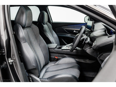 2023 Peugeot 5008