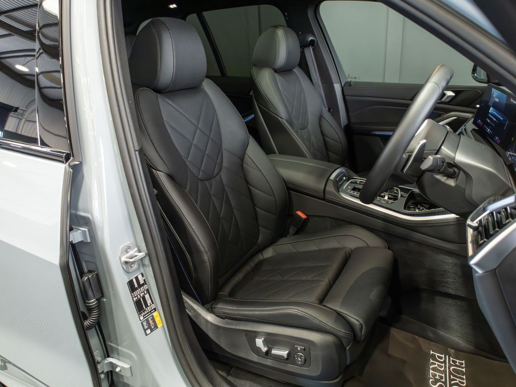 2025 BMW X5