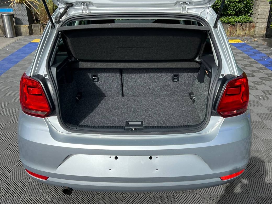 2017 Volkswagen Polo