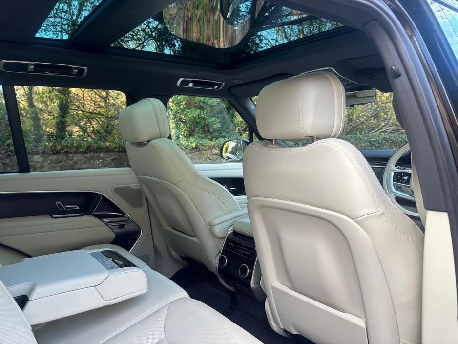 2025 Land Rover Range Rover