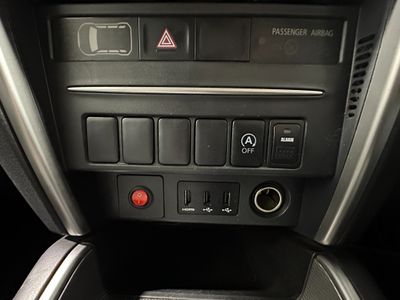 2020 Mitsubishi L200
