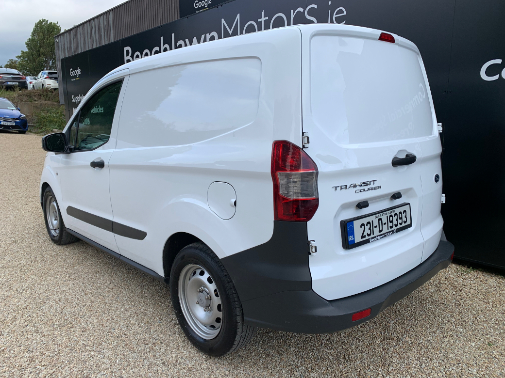2023 Ford Transit Courier