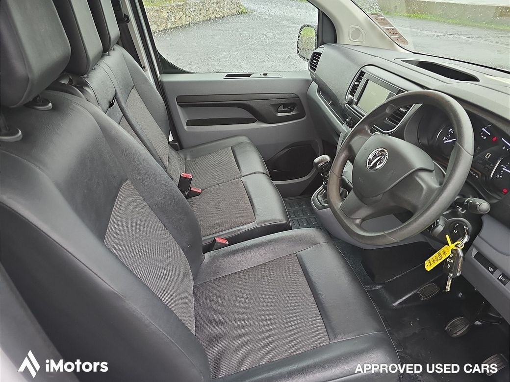 2021 Vauxhall Vivaro