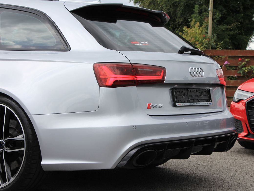 2016 Audi RS6