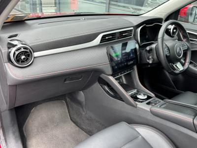 2022 MG ZS