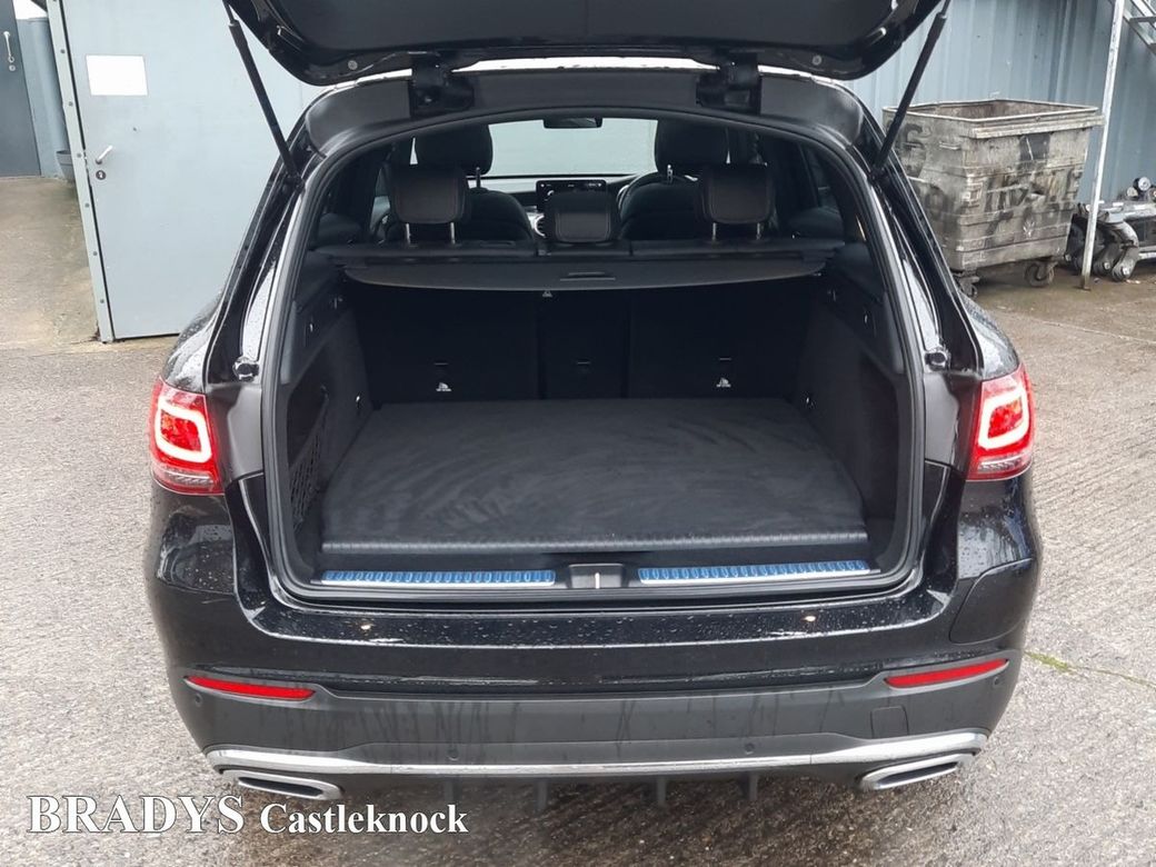 2022 Mercedes-Benz GLC Class