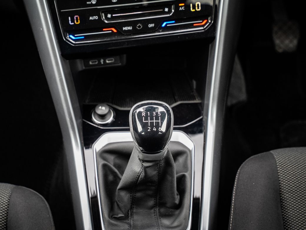 2023 Volkswagen T-Roc