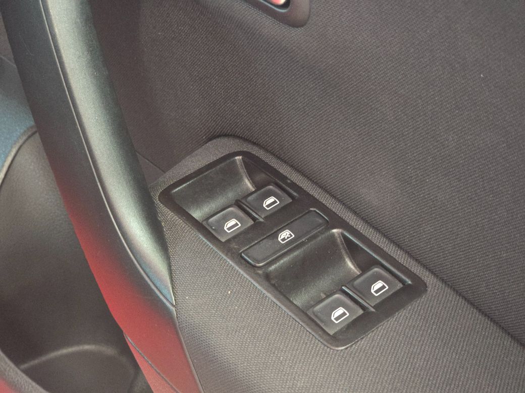 2016 Volkswagen Polo