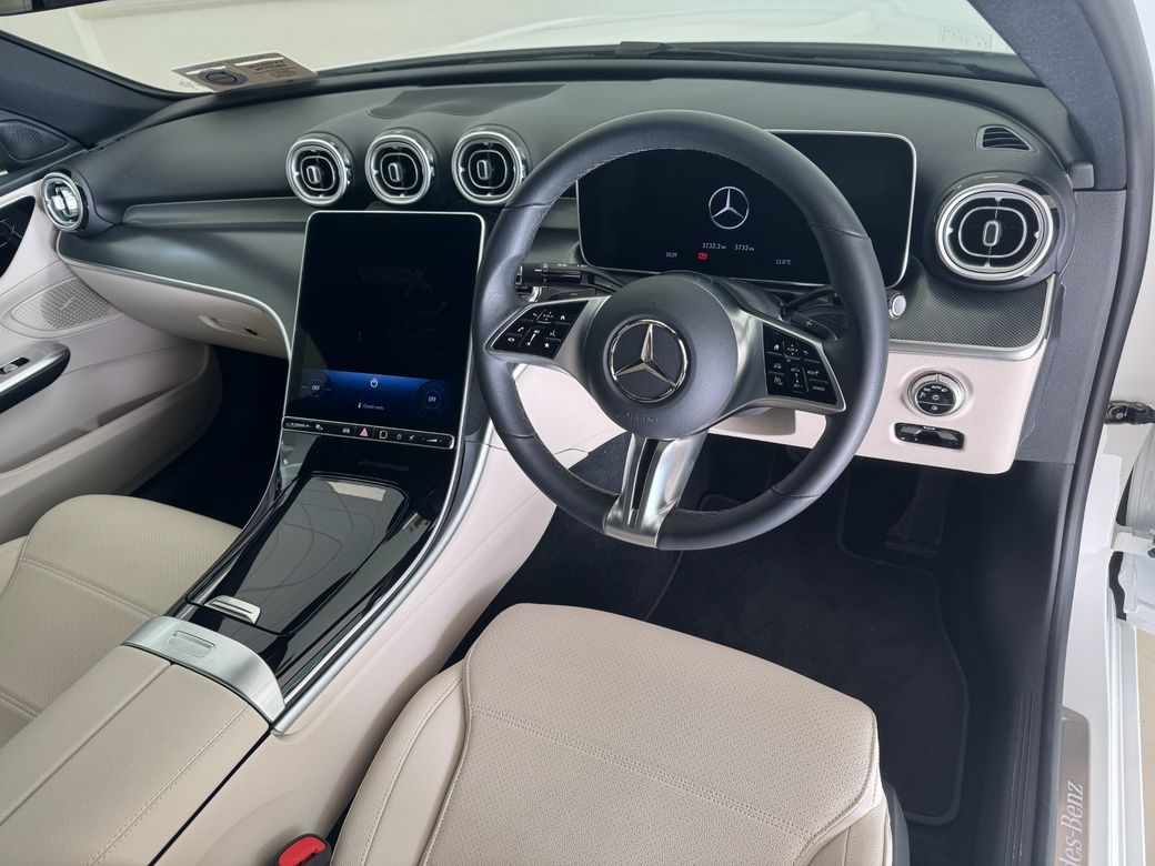 2025 Mercedes-Benz C 180