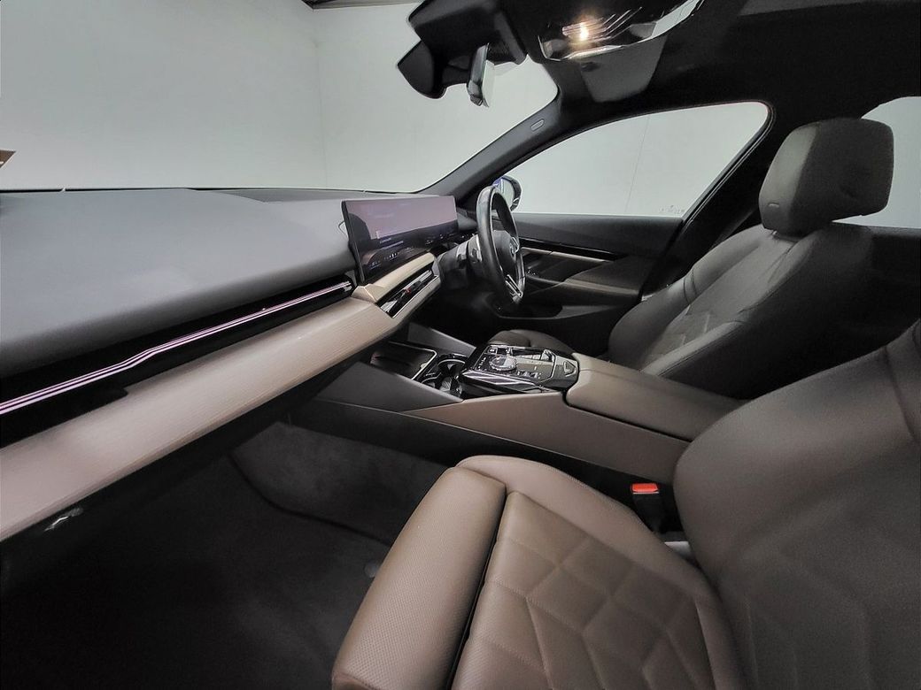2024 BMW 5 Series