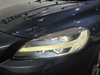 2018 Volvo V40