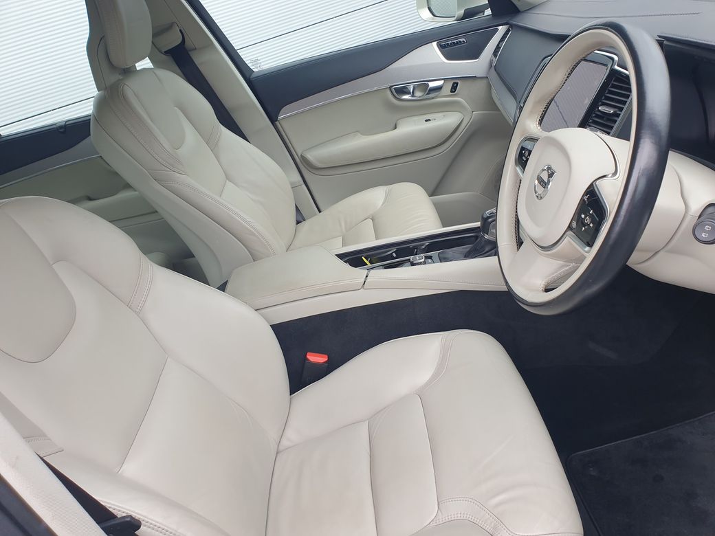 2016 Volvo XC90