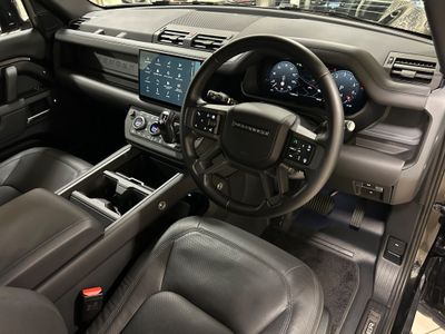 2025 Land Rover Defender