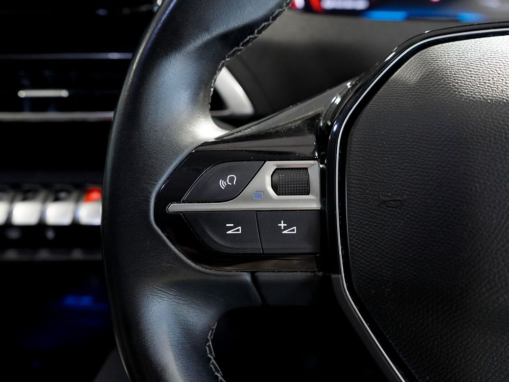 2021 Peugeot 3008