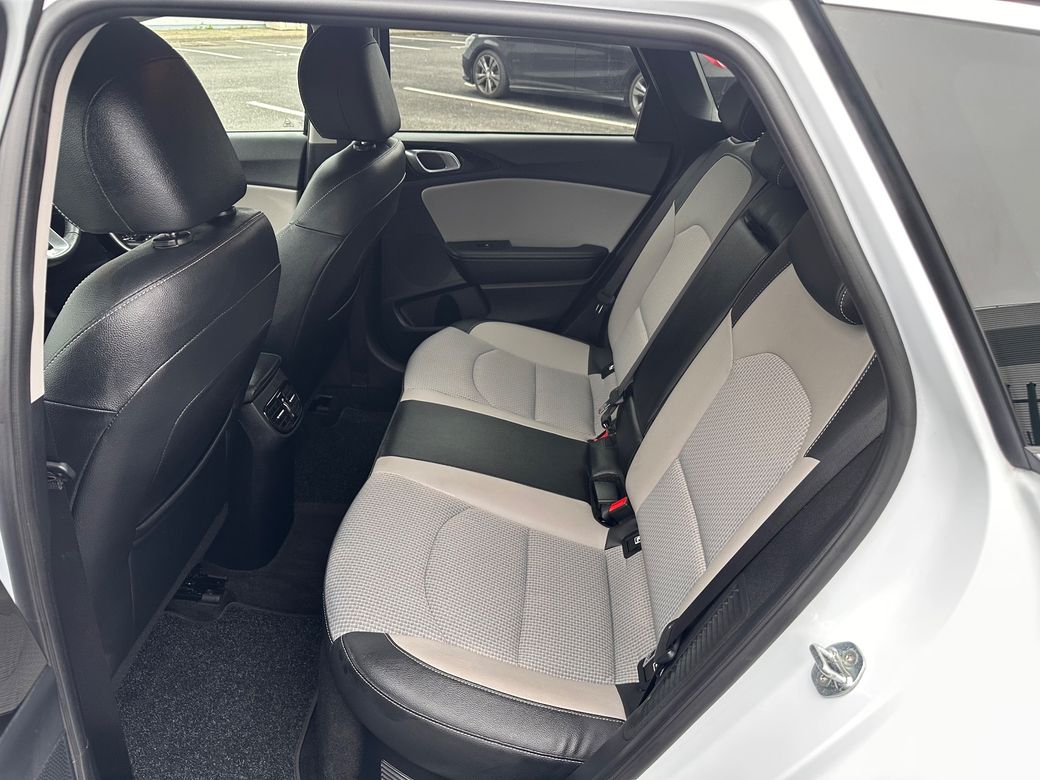 2021 Kia Ceed