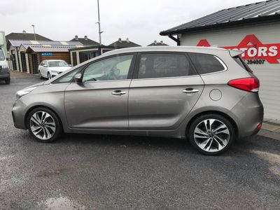 2017 Kia Carens