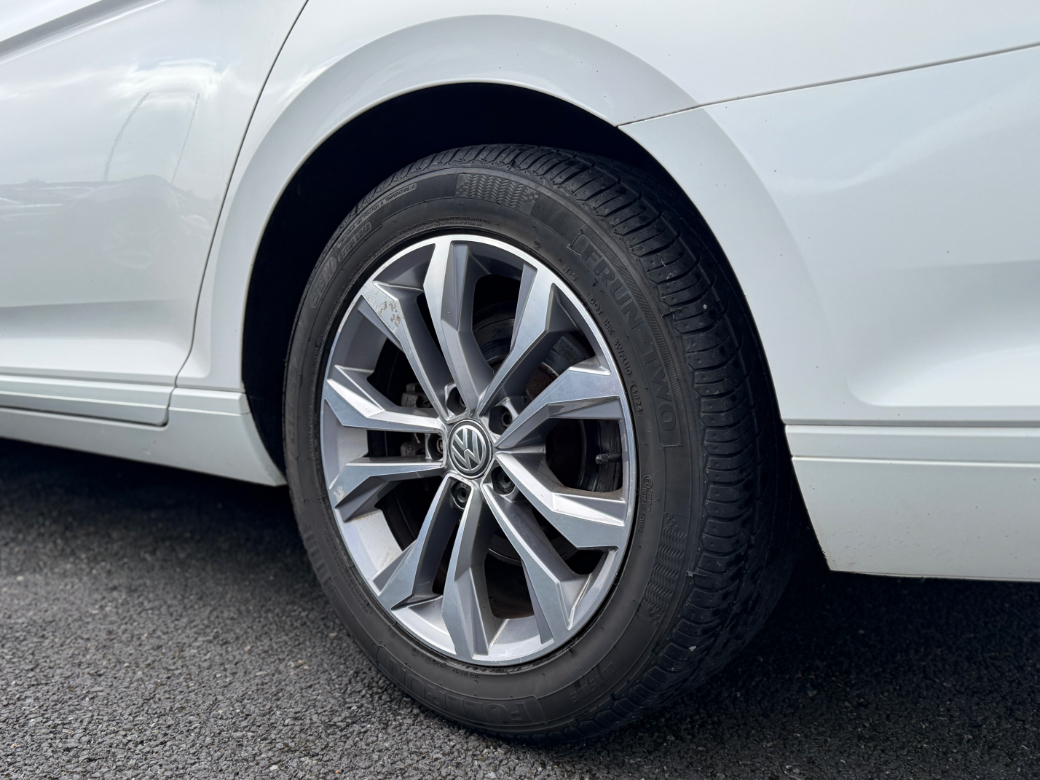 2017 Volkswagen Passat