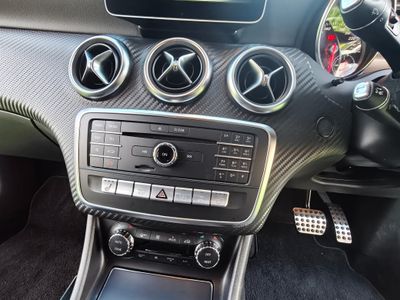 2016 Mercedes-Benz A 180